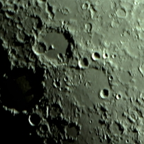 The Moon craters: Hipparque and Albategnius - 2/04/2009 - LX 90 and webcam